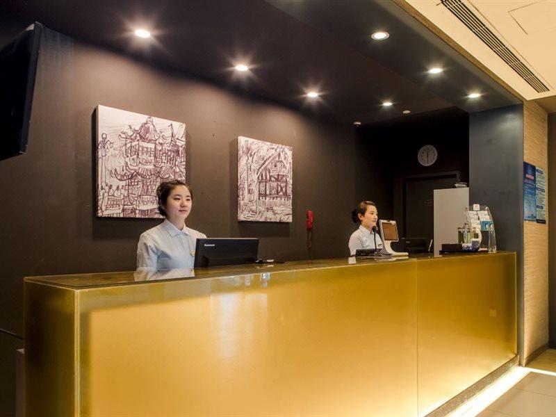 Jinjiang Inn Select Qingdao Henan Road Railway Station Esterno foto